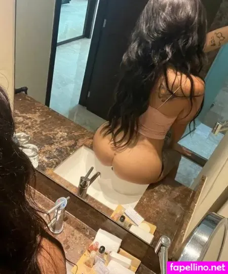 Peach Gemini OnlyFans Thumbnail #P7Lol7rAzz