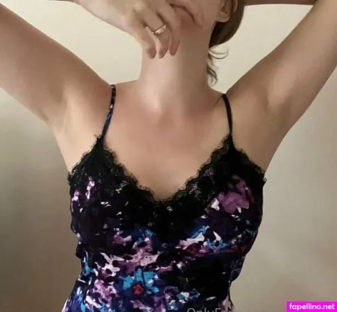 Peach Pit OnlyFans Thumbnail #byMUijzzQg