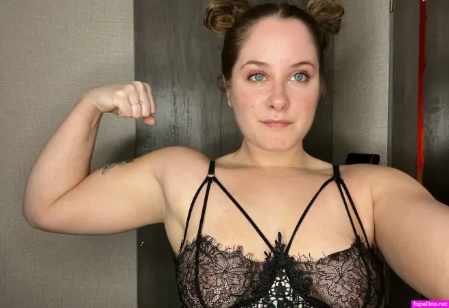 Peachedupprincess OnlyFans Thumbnail #oTU3bNqM6Q