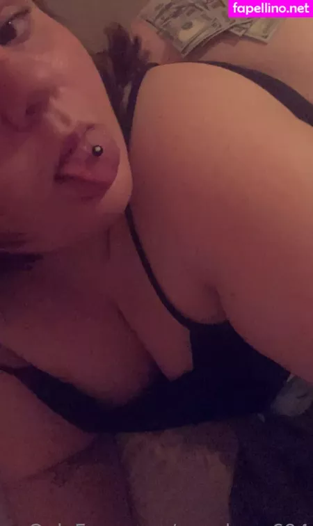 Peaches 694 OnlyFans Thumbnail #o3c4ouJ4X4