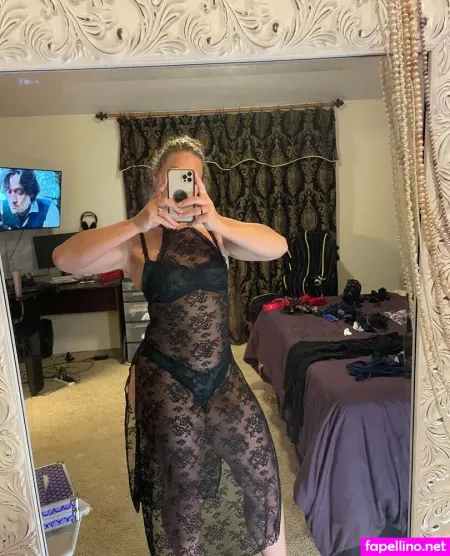 Peaches N Kreme OnlyFans Thumbnail #3r1GgDGmk0
