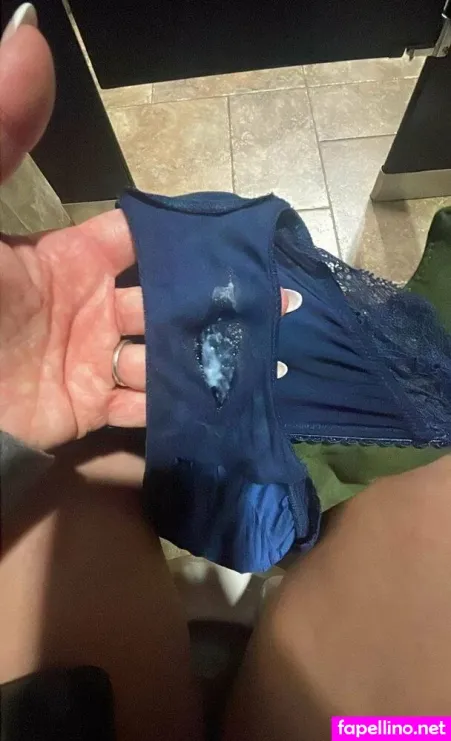 Peaches N Kreme OnlyFans Thumbnail #hLrgueEbeU