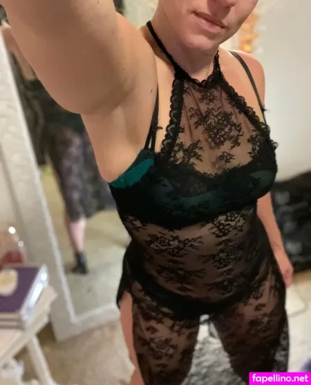 Peaches N Kreme OnlyFans Thumbnail #u2HsCdi3vb