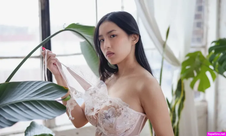 Peaches Tien OnlyFans Thumbnail #M5LhZE0Nff