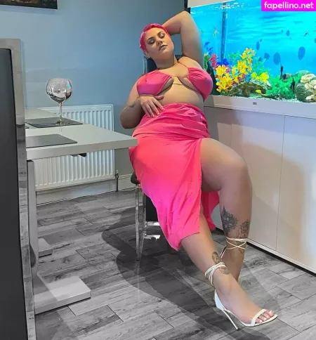Peaches OnlyFans Thumbnail #00QKiiVERm