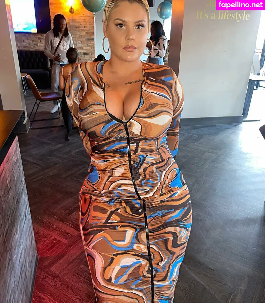 https:, peachesnisker Nude Leaked OnlyFans Photo #8OfkWze6vS