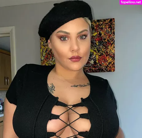 Peaches OnlyFans Thumbnail #8sGa71jbDD