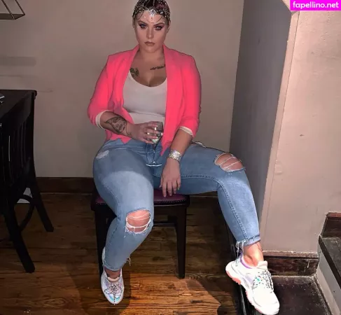 Peaches OnlyFans Thumbnail #YnR8joPxYh