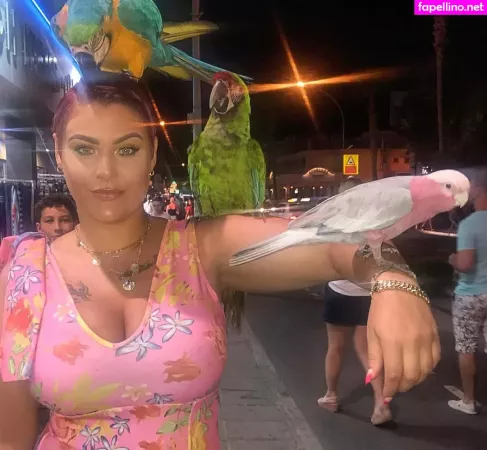 Peaches OnlyFans Thumbnail #hfX0lano2q