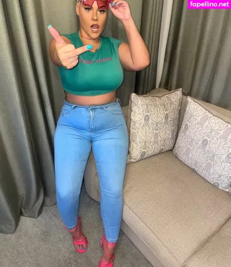 Peaches OnlyFans Thumbnail #rZpSGSxeB0