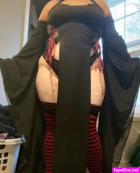 Peachesandscreeches OnlyFans Thumbnail #jZuE5BDNnx