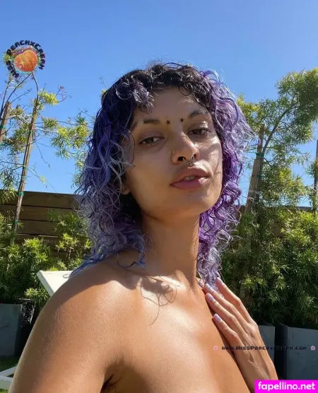 Peachgoeslive OnlyFans Thumbnail #4d9sGgnmaL