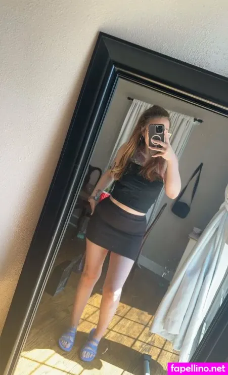Peachiee22baby OnlyFans Thumbnail #svUZpnxyW3