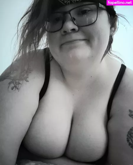 Peachycat8 OnlyFans Thumbnail #UjG99TvZMB