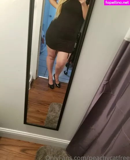 Peachycatfree OnlyFans Thumbnail #1lyLlMK7WB