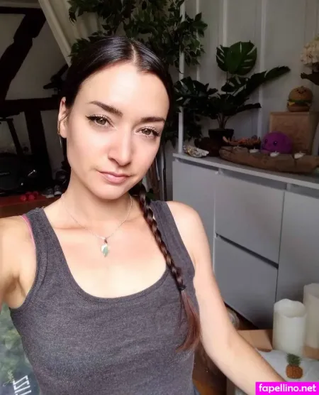 Peachykeen2467 OnlyFans Thumbnail #dDo4EebpEy