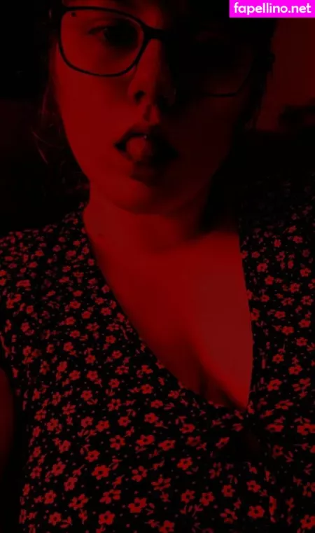 Peachykeenstine22 OnlyFans Thumbnail #MeyEH0kNb8