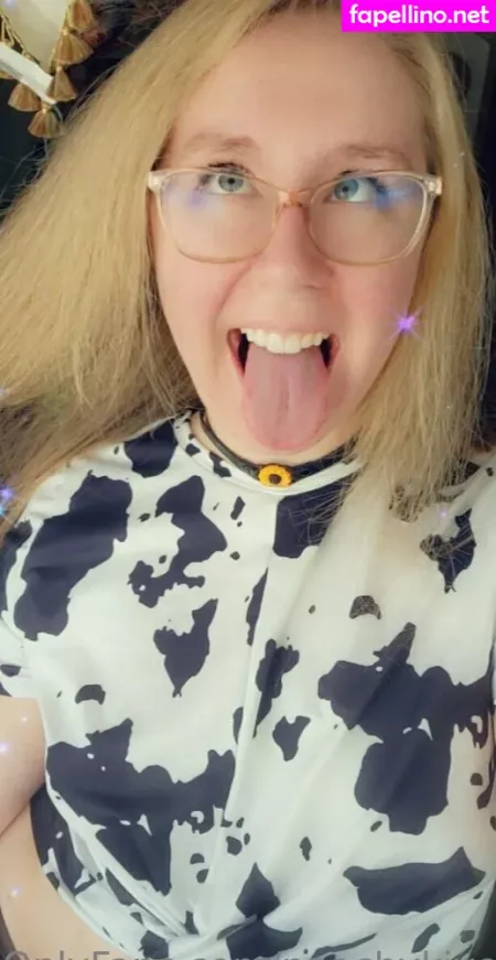 Peachykiyomi OnlyFans Thumbnail #7urrm9tbFh