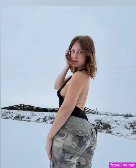 Peachylala Main Profile Photo