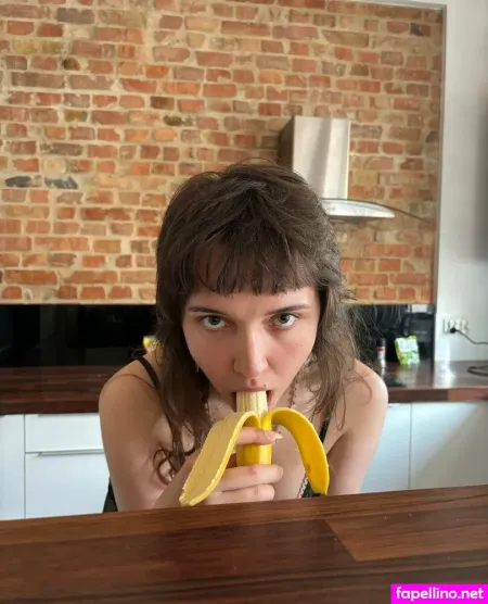 Peachylii OnlyFans Thumbnail #Ig0LCvSCel