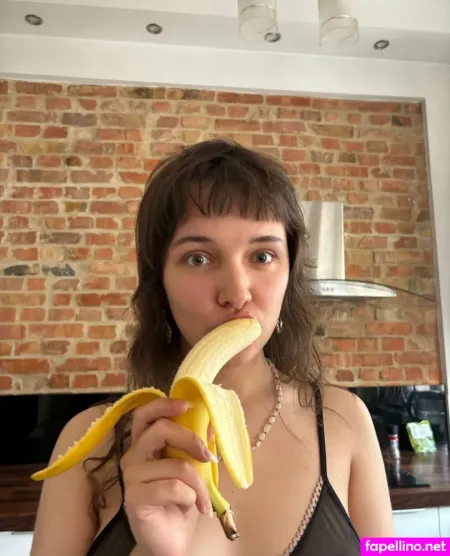 Peachylii OnlyFans Thumbnail #K0pzJNqHI1