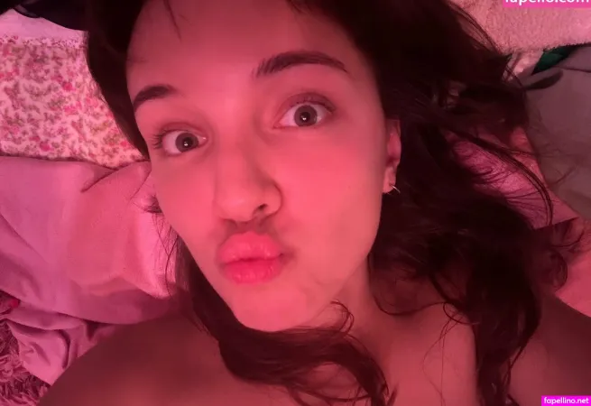 Peachylii OnlyFans Thumbnail #QPei5ktKQ4