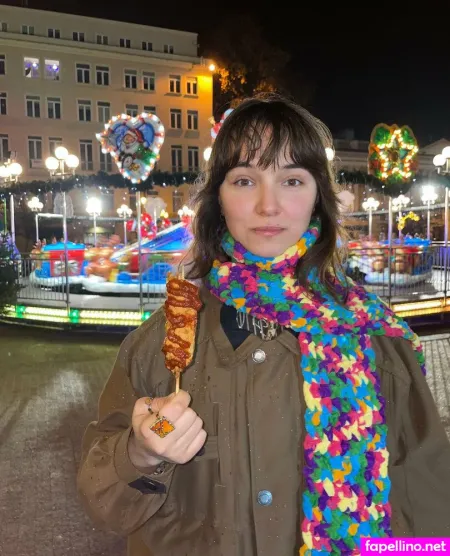 Peachylii Main Profile Photo