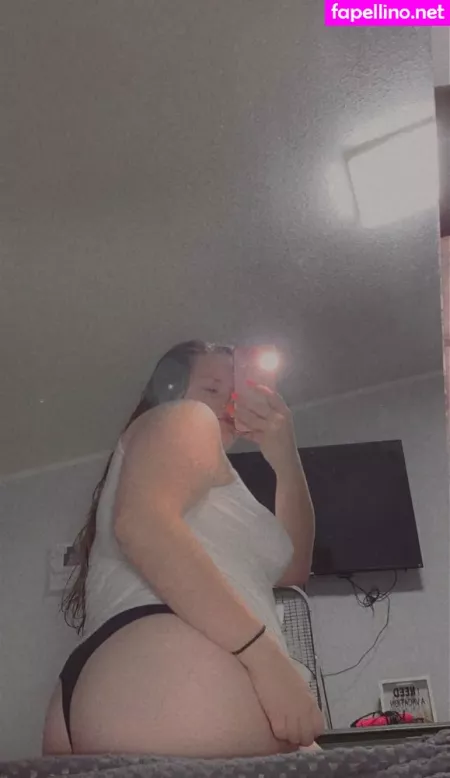 Peachyly OnlyFans Thumbnail #C9gBz7kBh9