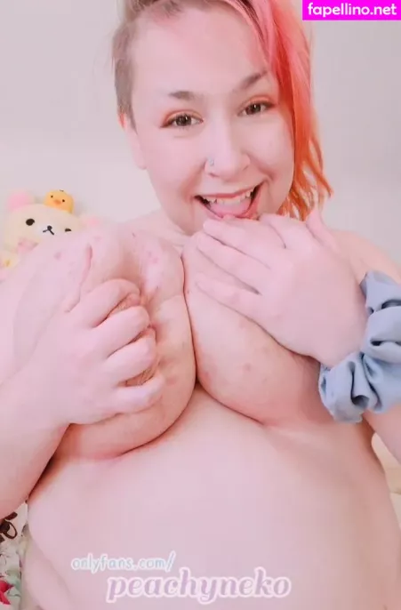 Peachyneko OnlyFans Thumbnail #0GYU0kBxIh