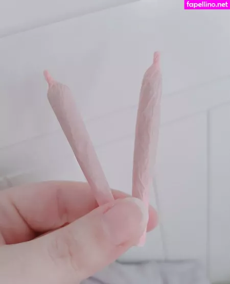 Peachyneko OnlyFans Thumbnail #954GDX3yW3