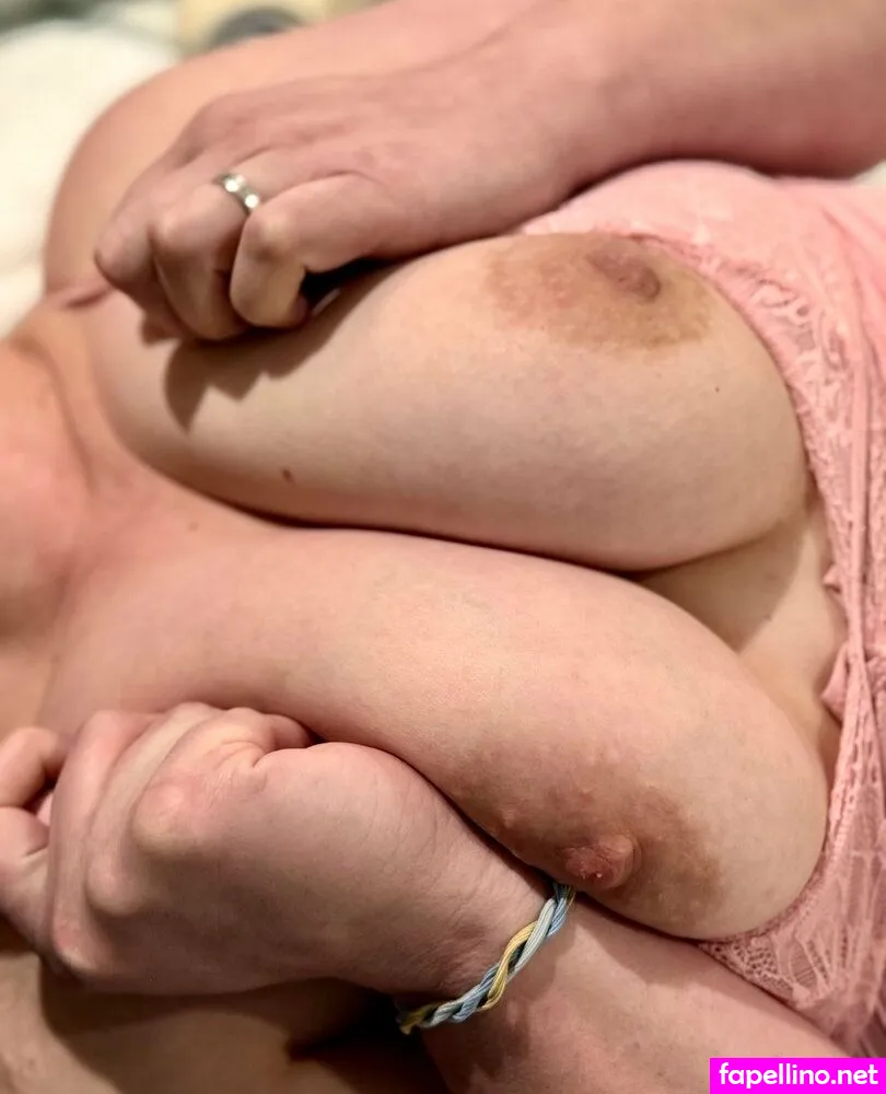 amsterloved, peachypeech Nude Leaked OnlyFans Photo #5KLlwm6p1X