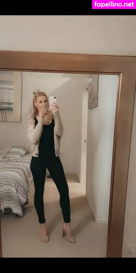 Peachypuppyyy OnlyFans Thumbnail #UfYGOth691