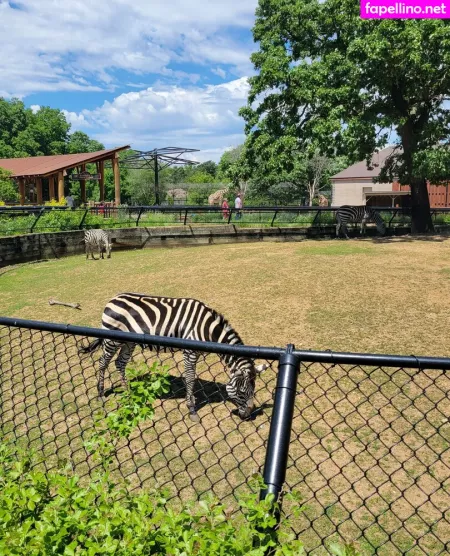 Peachyqueen45 OnlyFans Thumbnail #Ejdtw7JHa0