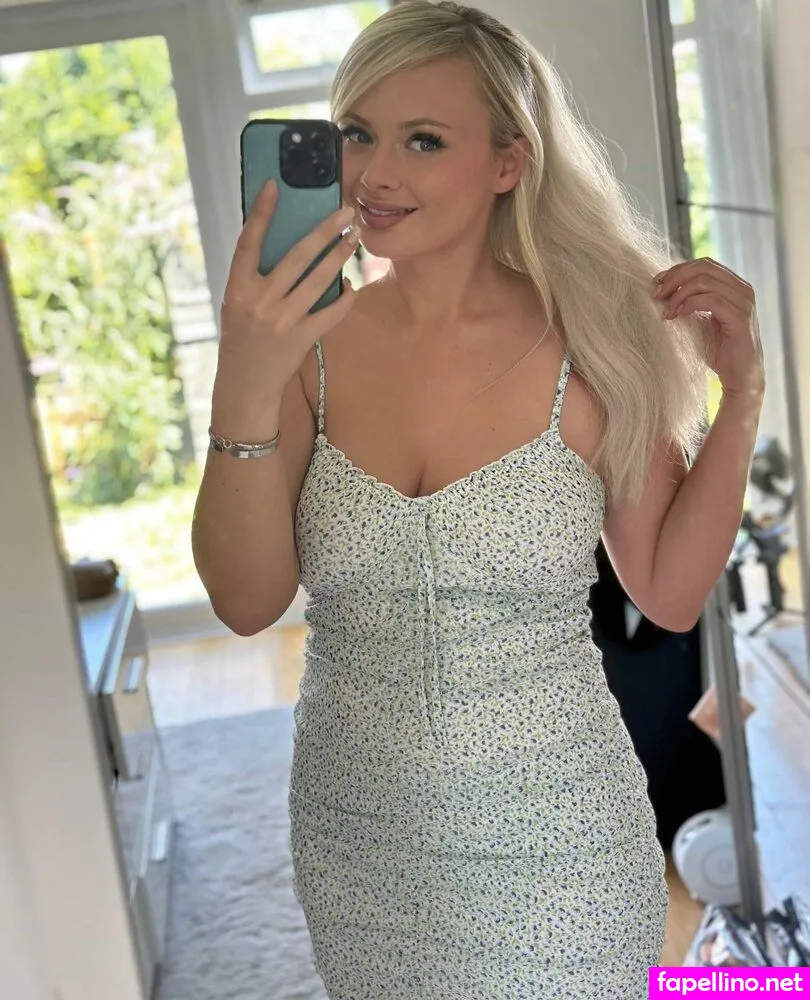 https:, peachyskye, peachyskyeofficial Nude Leaked OnlyFans Photo #6k10NmoptC