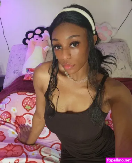 Peachysodaaa OnlyFans Thumbnail #qkFsndq5Zz