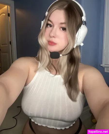 Peachyxeena OnlyFans Thumbnail #SMtXFOq6cn