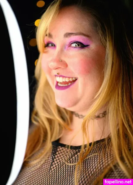 Peachyxkeen02 OnlyFans Thumbnail #74Od5KwKJA