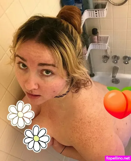 Peachyxkeen02 OnlyFans Thumbnail #MeZBr49C99