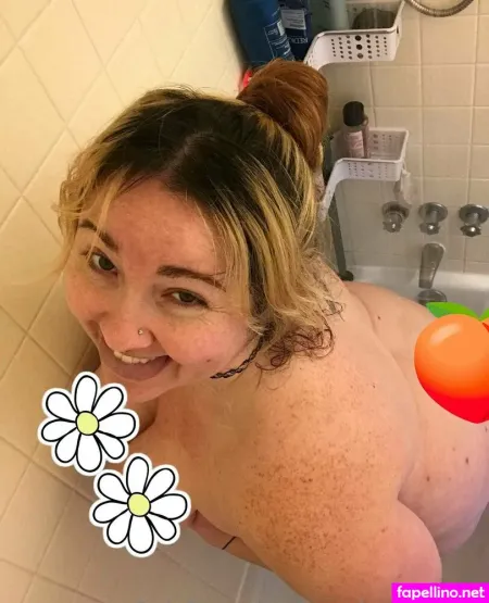 Peachyxkeen02 OnlyFans Thumbnail #akOP5B4gUa