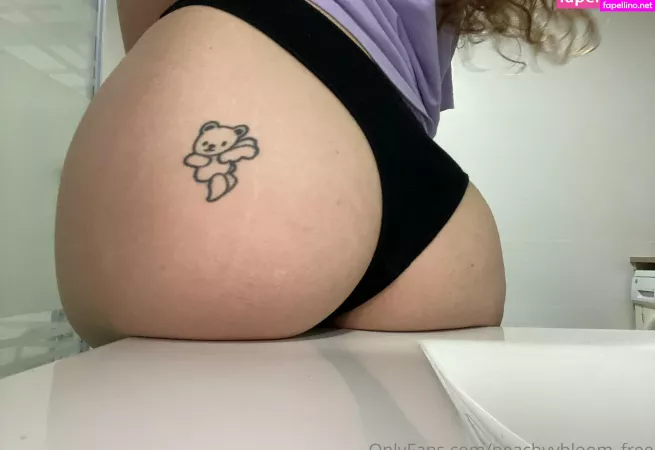 Peachyybloom Free OnlyFans Thumbnail #HQVuDGF02E