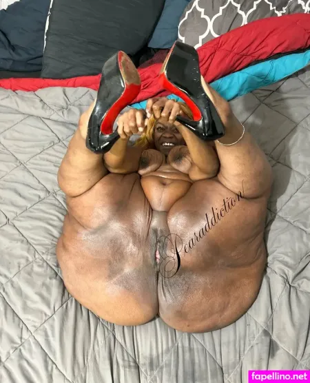 Pearaddiction OnlyFans Thumbnail #QwF9a2xBDE