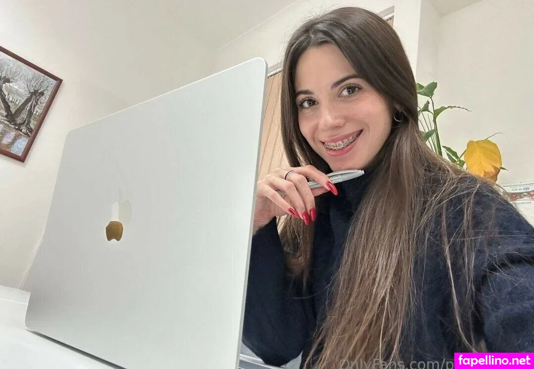 pearl_annie, pearl_anniee Nude Leaked OnlyFans Photo #DGPKDyZDAs