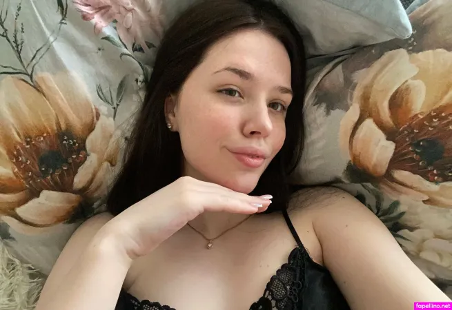 Pearl Emily OnlyFans Thumbnail #Wjbdr2OZL1