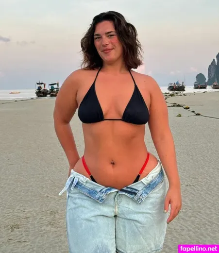 Pearl Mariaf OnlyFans Thumbnail #eirU1I6qp6