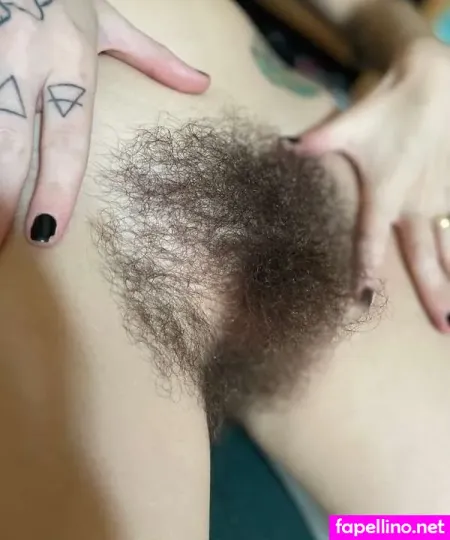 Pearl Sage Hairy Queen OnlyFans Thumbnail #KIzevvRUIJ