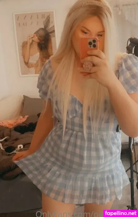 Pearlpeach OnlyFans Thumbnail #Ah8WsHmFRY