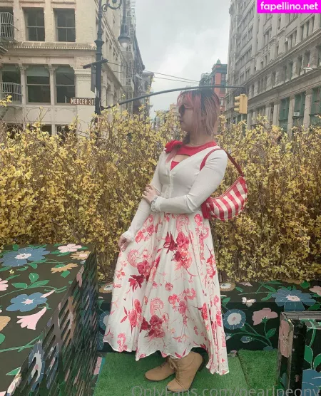 Pearlpeony OnlyFans Thumbnail #2oVZUiDU2x