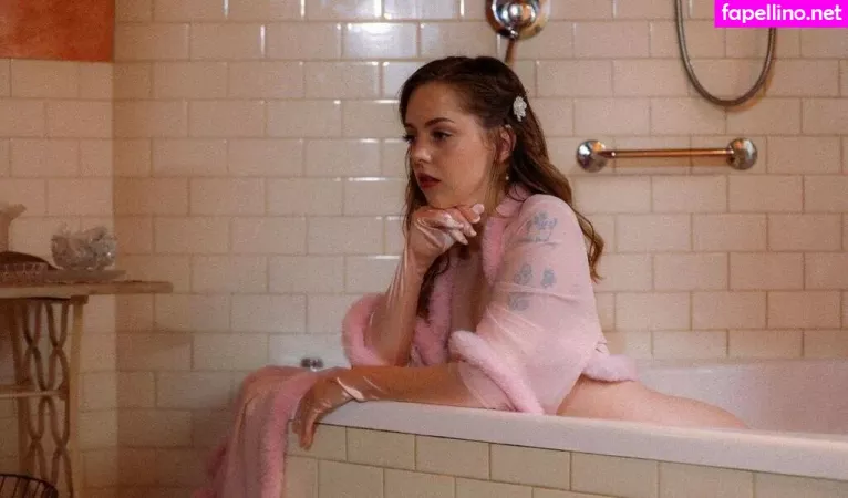 Pearlspeignoir OnlyFans Thumbnail #E9ydSz7MBO