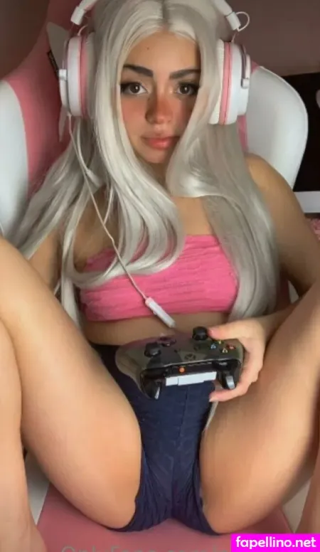 Pearlylily OnlyFans Thumbnail #aJRfTVHC9h