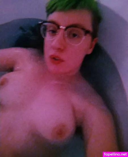 Pearxxx OnlyFans Thumbnail #kE8I0qBHek